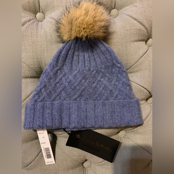 Antonio Melani Taylor cashmere and fur beanie - Picture 2 of 5